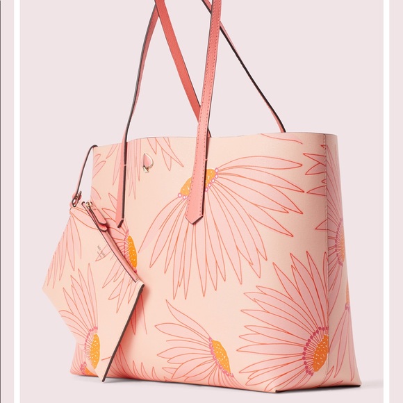 ❤️SOLD OUT❌Kate Spade Molly Flower Falling Tote❤️ - Picture 3 of 16